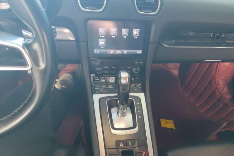 Used Porsche 718 2016 Boxster 2.0T Audio And AC Panel