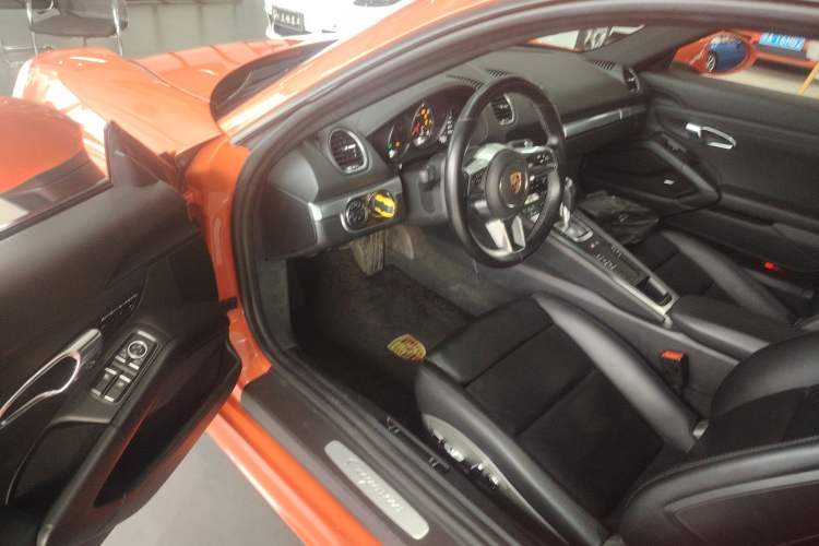 Used Porsche 718 2016 Cayman 2.0T Driver Seat
