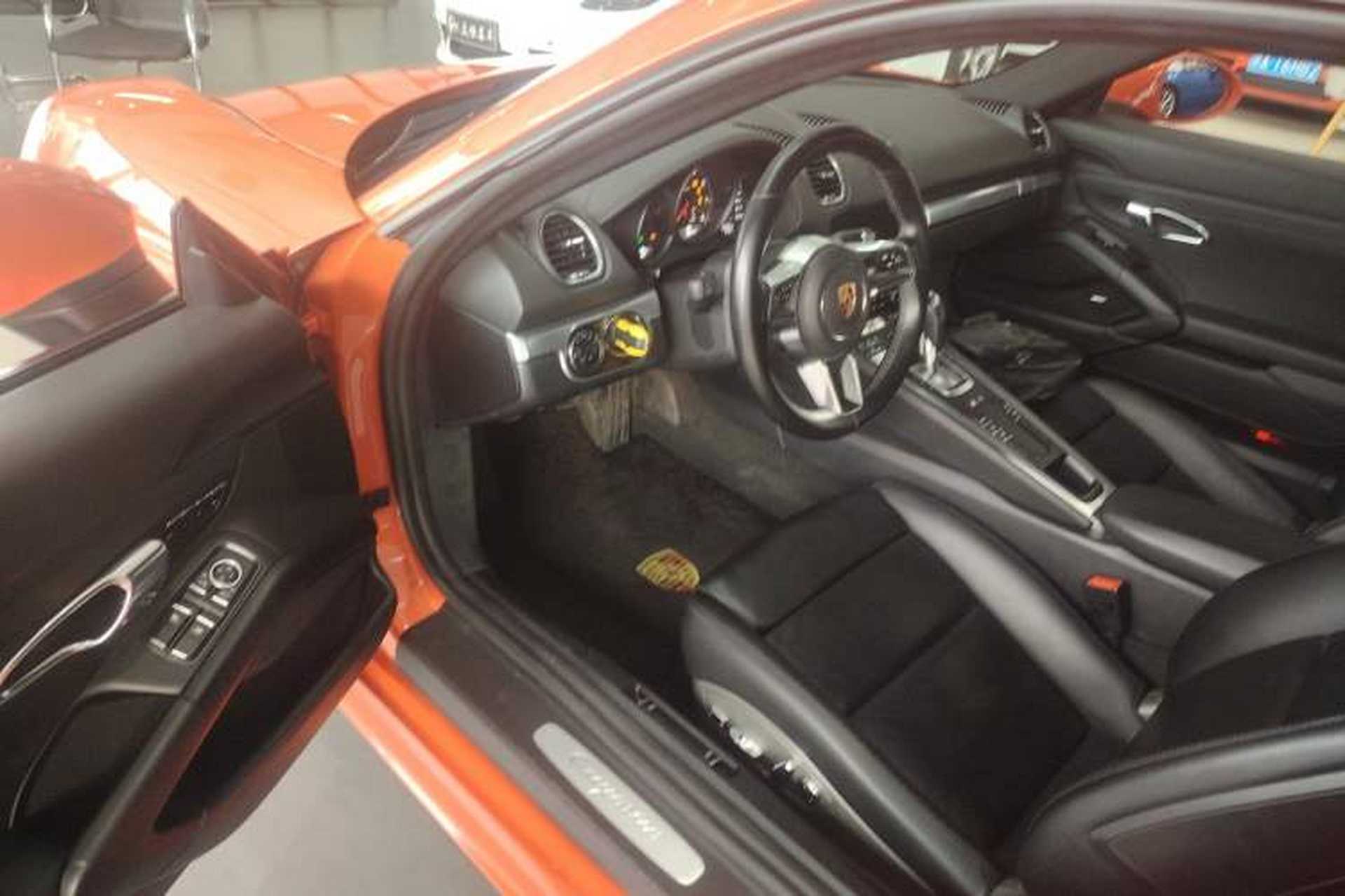 Used Porsche 718 2016 Cayman 2.0T Driver Seat