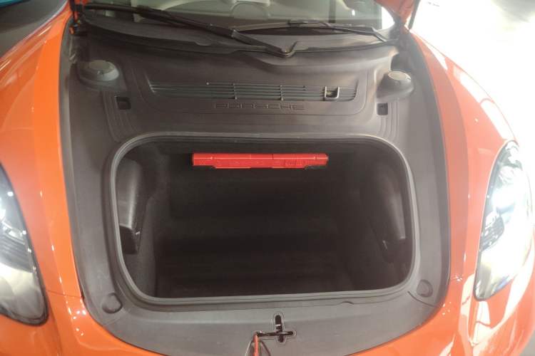 Used Porsche 718 2016 Cayman 2.0T Engine Bay