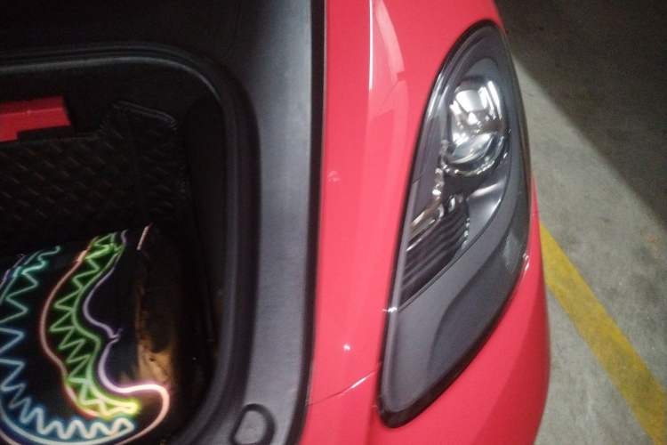 Used Porsche 718 2016 Cayman 2.0T Engine Bay Left