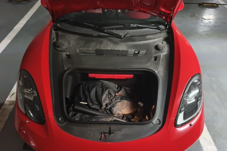 Used Porsche 718 2016 Cayman 2.0T Engine Bay
