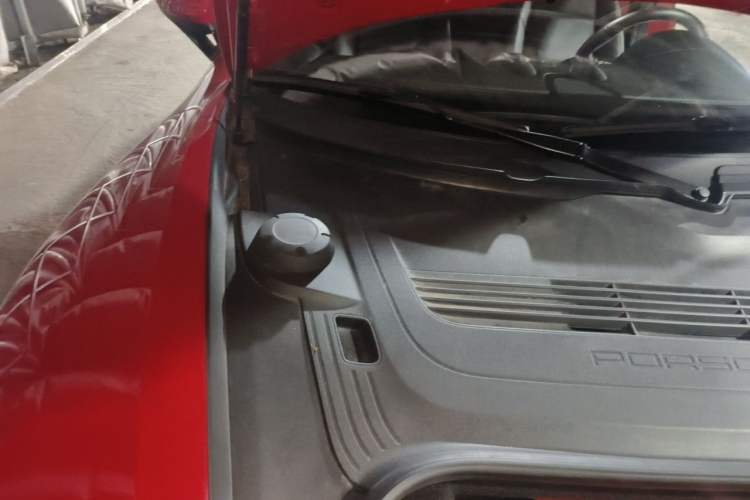 Used Porsche 718 2016 Boxster 2.0T Engine Bay Right