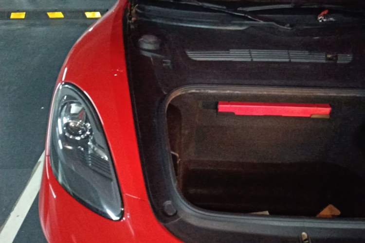 Used Porsche 718 2016 Boxster 2.0T Engine Bay Right