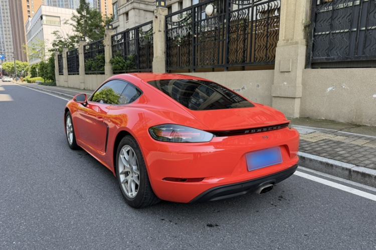 Used Porsche 718 2016 Cayman 2.0T Exterior 4
