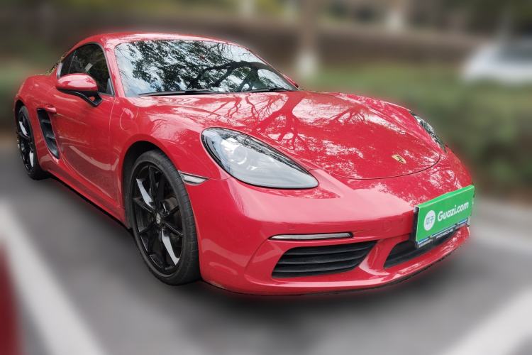 Used Porsche 718 2016 Cayman 2.0T Front Right 45 Deg
