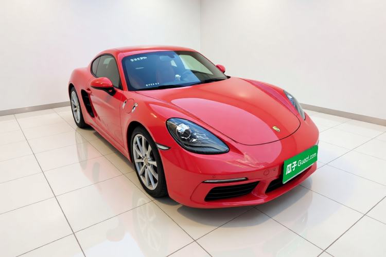 Used Porsche 718 2016 Cayman 2.0T Front Right 45 Deg
