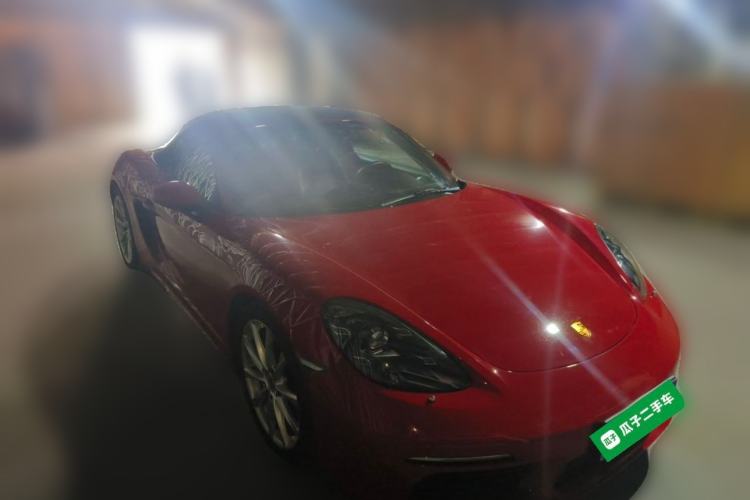 Used Porsche 718 2016 Boxster 2.0T Front Right 45 Deg