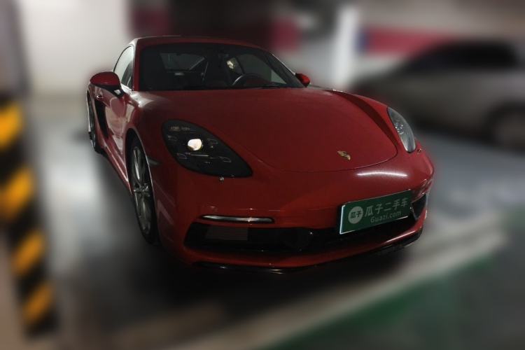Used Porsche 718 2016 Cayman 2.0T Front Right 45 Deg