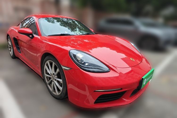 Used Porsche 718 2016 Cayman 2.0T Front Right 45 Deg