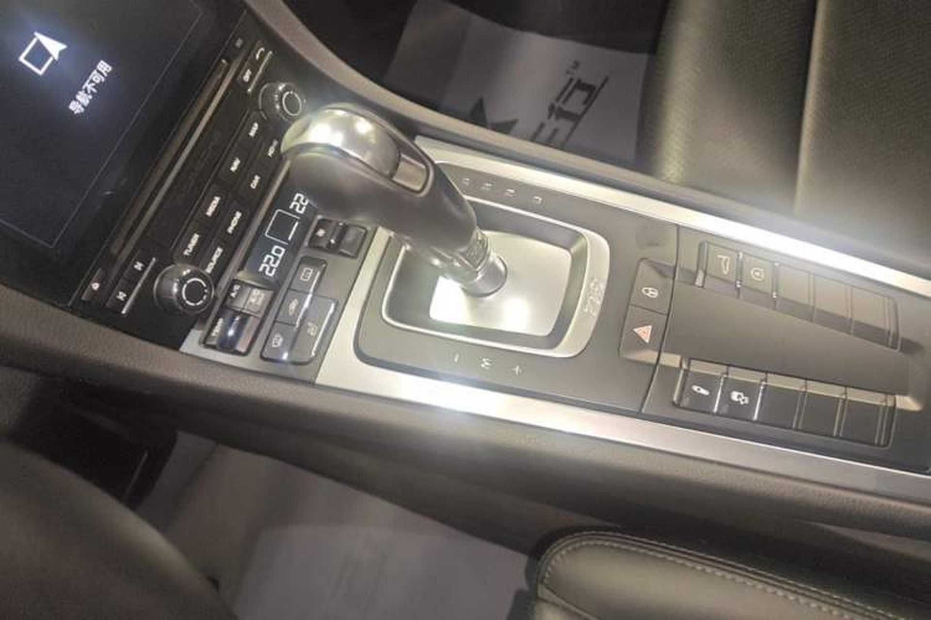 Used Porsche 718 2016 Cayman 2.0T Gear Lever