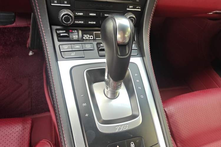 Used Porsche 718 2016 Cayman 2.0T Gear Lever
