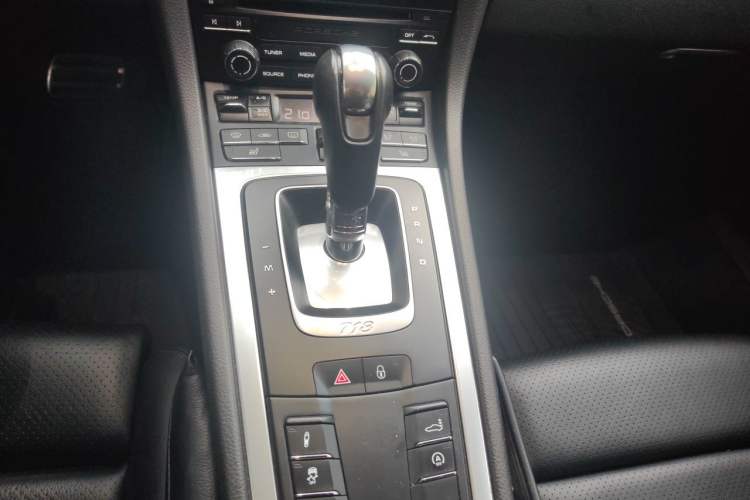 Used Porsche 718 2016 Cayman S 2.5T Gear Lever