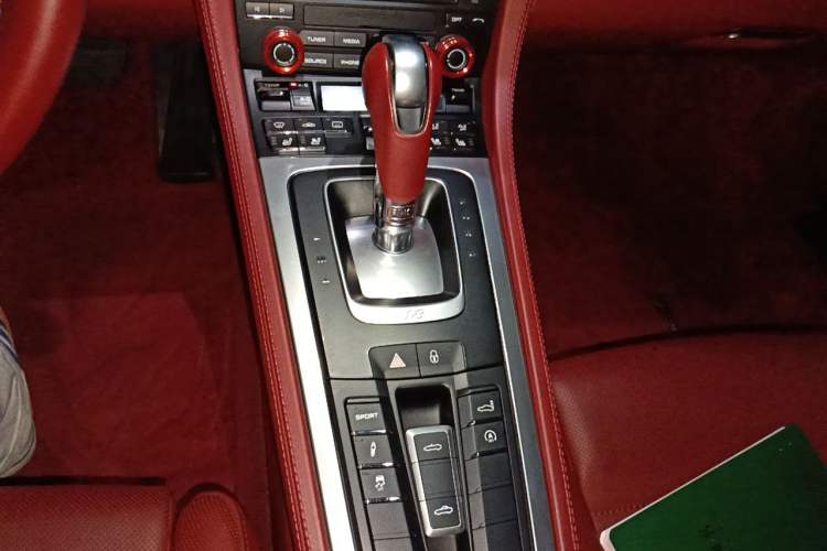 Used Porsche 718 2016 Boxster 2.0T Gear Lever