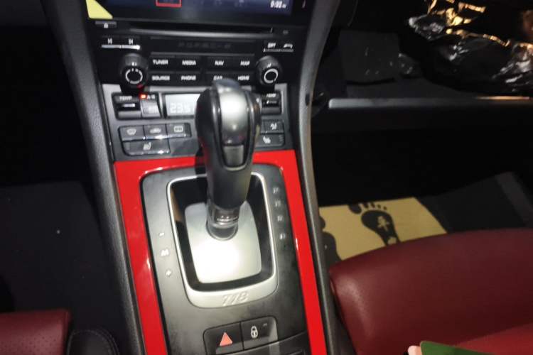 Used Porsche 718 2016 Cayman 2.0T Gear Lever