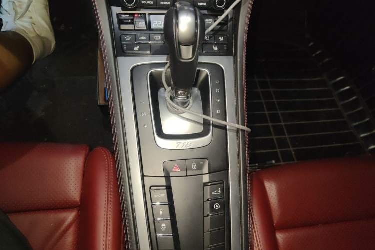 Used Porsche 718 2016 Cayman 2.0T Gear Lever