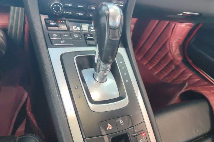 Used Porsche 718 2016 Boxster 2.0T Gear Lever