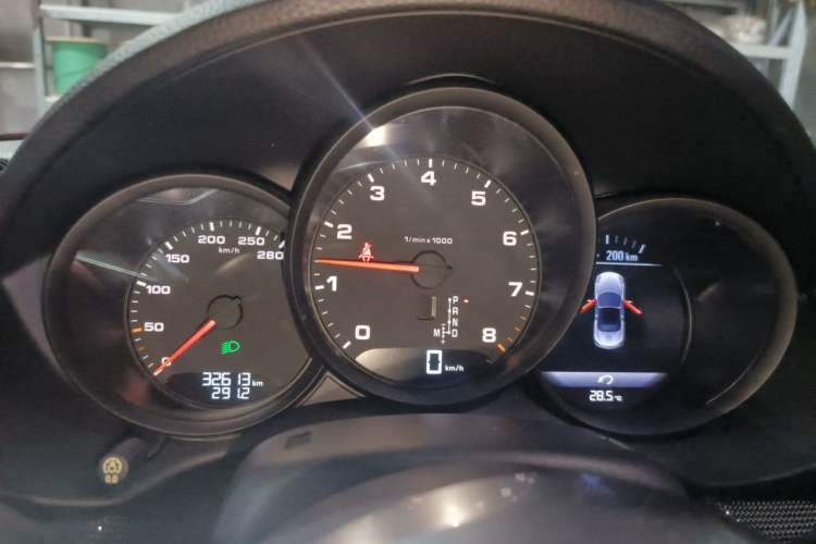 Used Porsche 718 2016 Boxster 2.0T Instrument Cluster