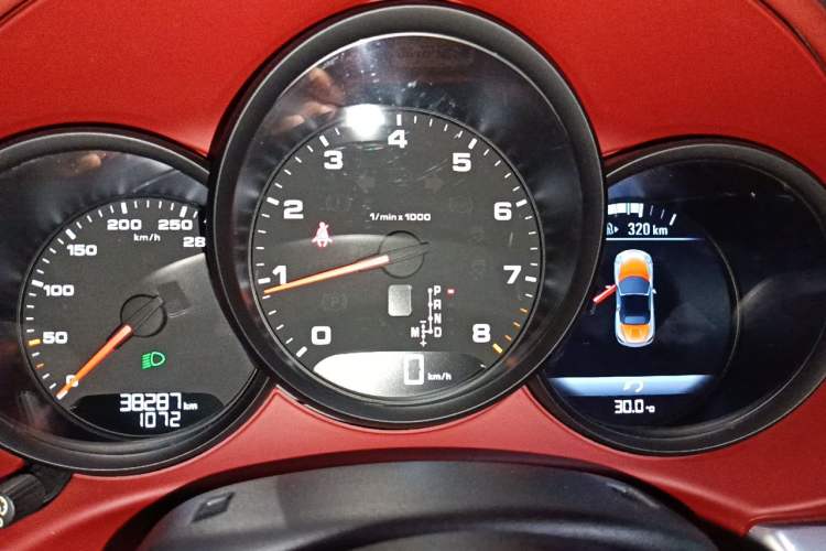 Used Porsche 718 2016 Boxster 2.0T Instrument Cluster