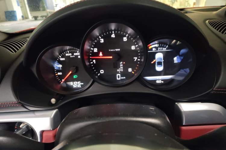 Used Porsche 718 2016 Boxster 2.0T Instrument Cluster