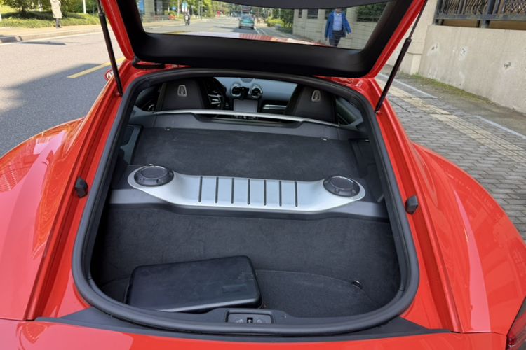 Used Porsche 718 2016 Cayman 2.0T Interior 6