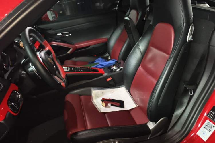 Used Porsche 718 2016 Cayman 2.0T Left Front Seat
