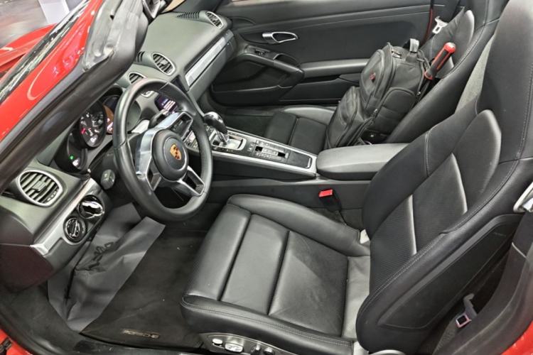 Used Porsche 718 2016 Boxster 2.0T Left Front Seat