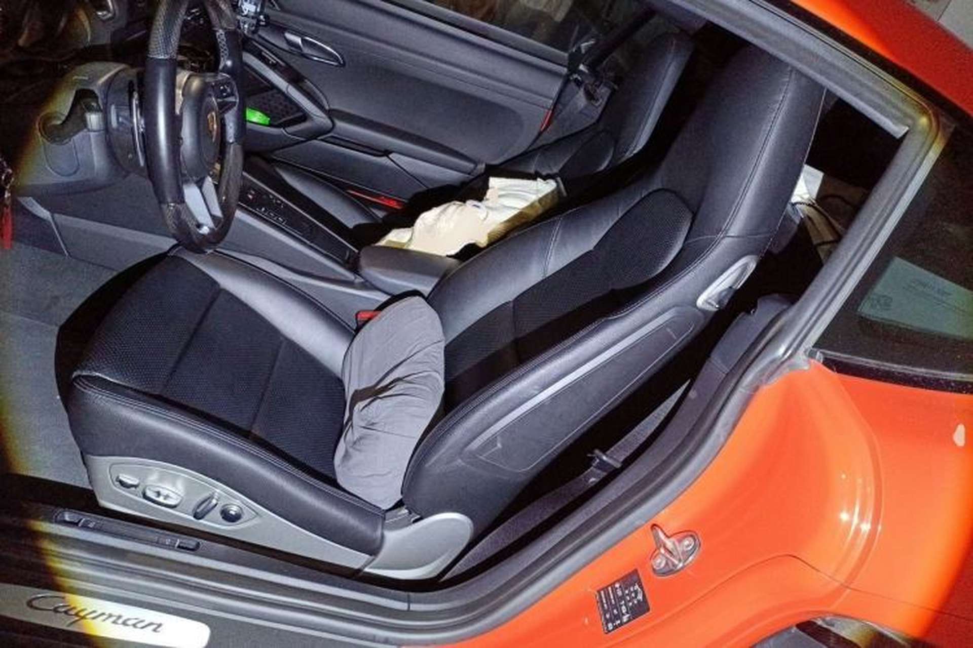 Used Porsche 718 2016 Cayman 2.0T Left Front Seat