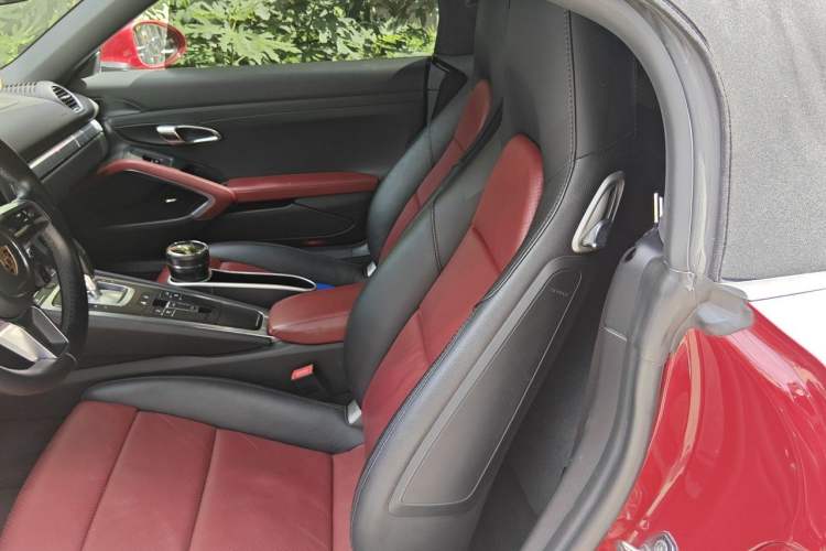 Used Porsche 718  Left Rear Seat