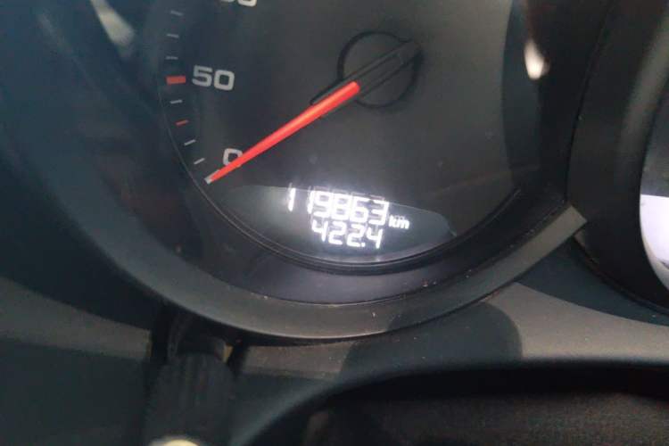 Used Porsche 718 2016 Boxster 2.0T Odometer Close Up