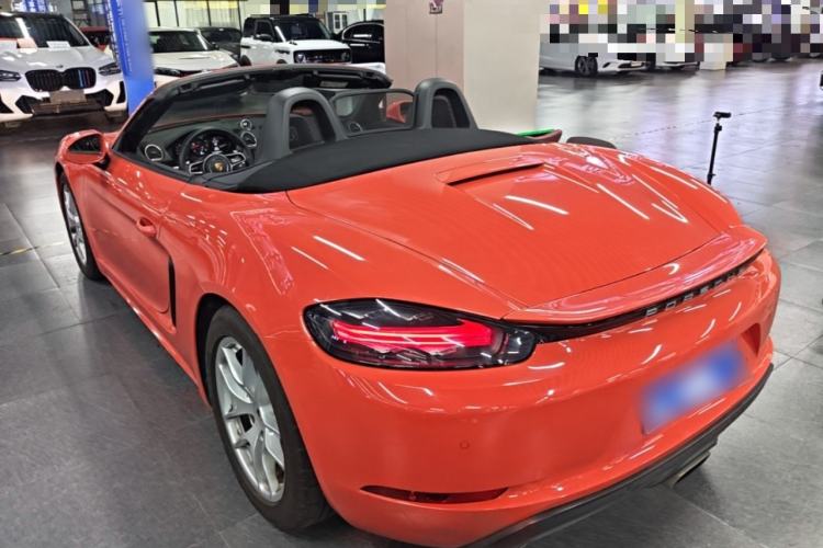 Used Porsche 718 2016 Boxster 2.0T Rear Left 45 Deg