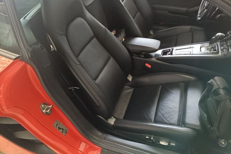 Used Porsche 718 2016 Cayman 2.0T Right Front Seat