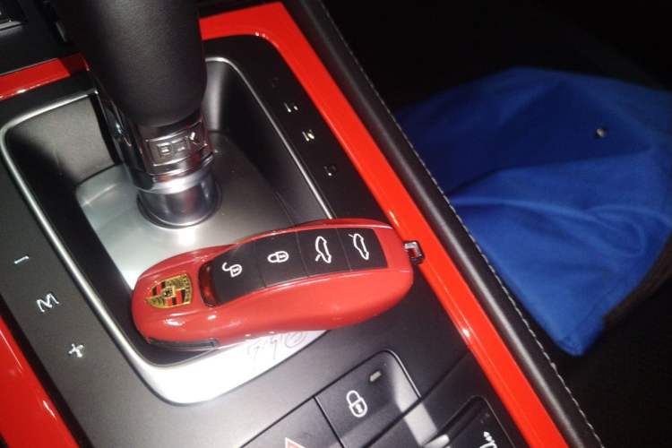Used Porsche 718 2016 Cayman 2.0T Vehicle Key
