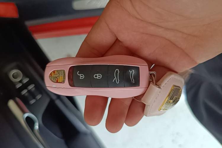 Used Porsche 718 2016 Cayman 2.0T Vehicle Key
