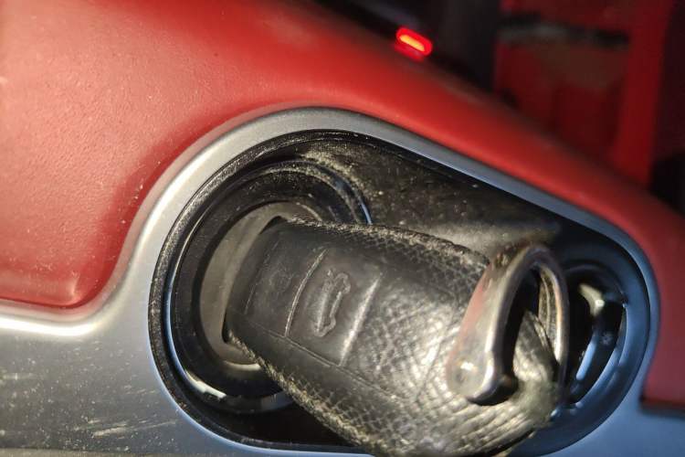 Used Porsche 718 2016 Cayman 2.0T Vehicle Key