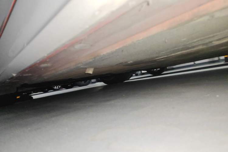 Used Porsche 718 2016 Cayman 2.0T Chassis Front Right