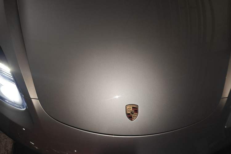 Used Porsche 718 2016 Cayman 2.0T Engine Bay