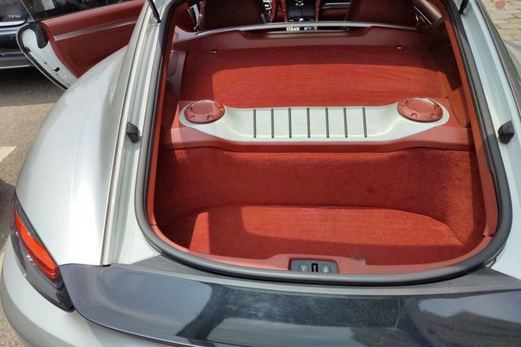 Used Porsche 718 2016 Cayman 2.0T Engine Bay