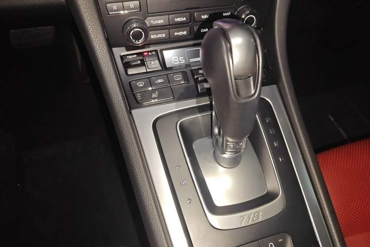 Used Porsche 718 2016 Cayman 2.0T Gear Lever