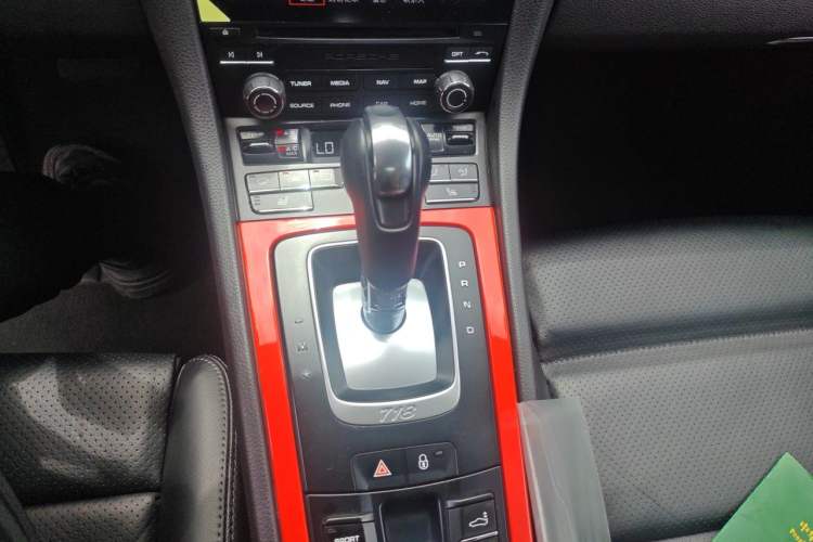 Used Porsche 718 2016 Boxster 2.0T Gear Lever