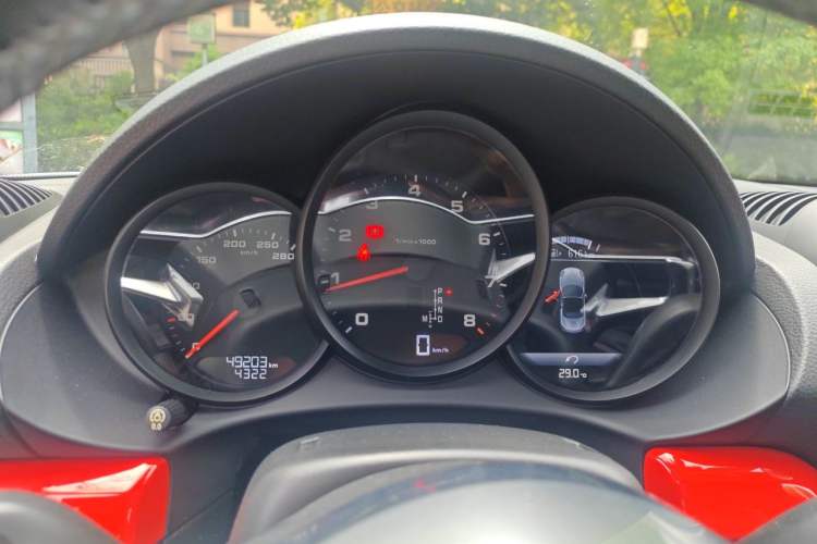 Used Porsche 718 2016 Boxster 2.0T Instrument Cluster