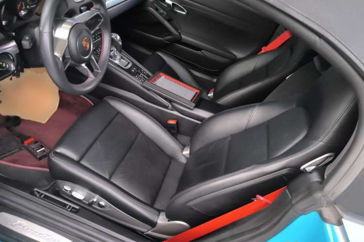 Used Porsche 718 2016 Boxster 2.0T Left Front Seat