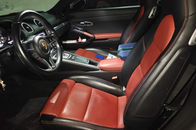 Used Porsche 718 2016 Cayman 2.0T Left Front Seat