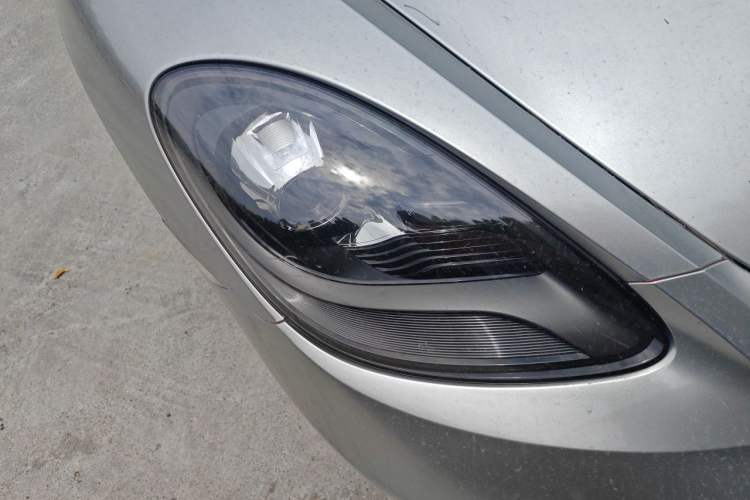 Used Porsche 718 2016 Boxster 2.0T Right Front Headlight