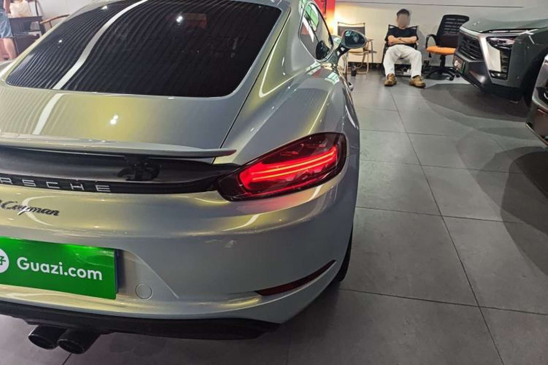 Used Porsche 718 2016 Cayman 2.0T Right Rear Taillight