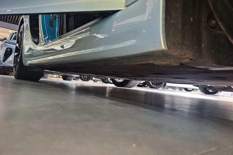 Used Porsche 718 2016 Cayman 2.0T Right Side Sill