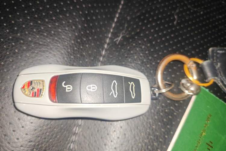 Used Porsche 718 2016 Cayman 2.0T Vehicle Key