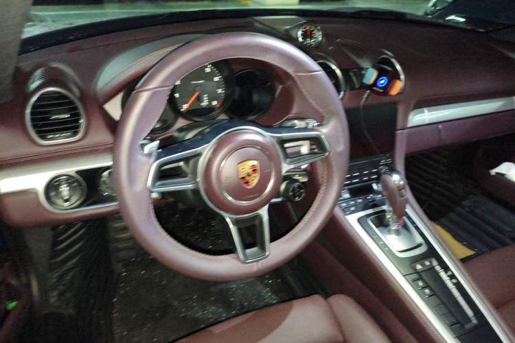 Used Porsche 718 2016 Cayman 2.0T Steering Wheel