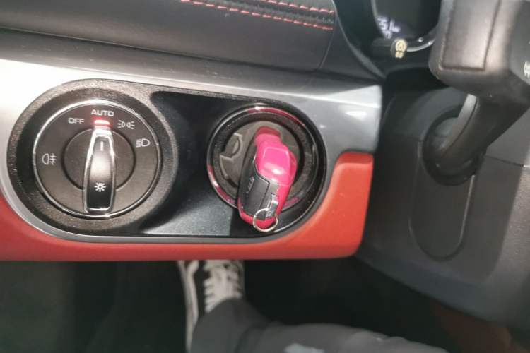 Used Porsche 718 2016 Cayman 2.0T Vehicle Key
