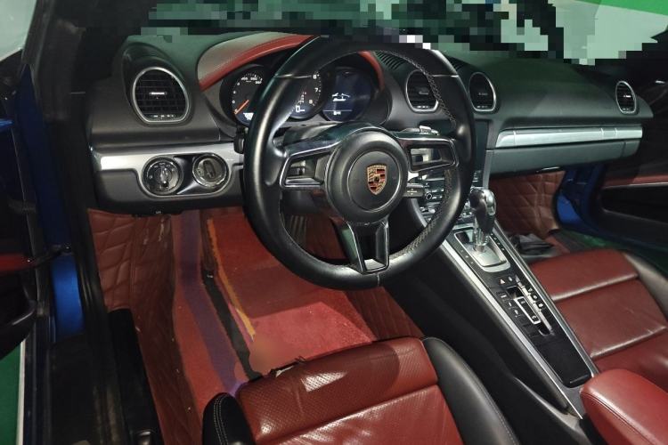 Used Porsche 718 2016 Boxster 2.0T Center Console